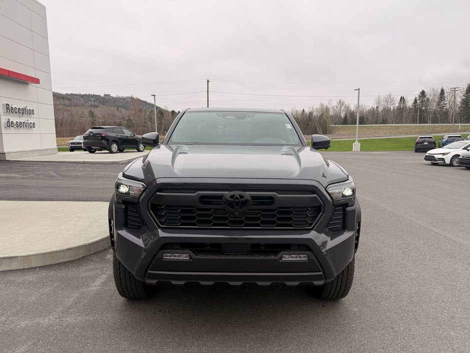 Toyota Tacoma DOUBLE CAB AT 2026-4
