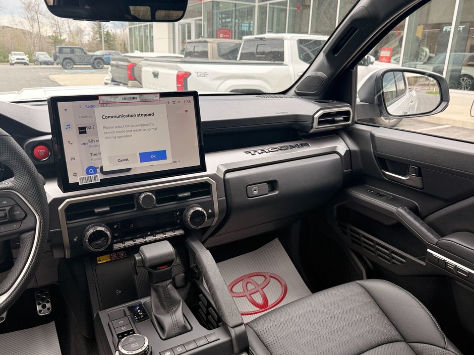 2026 Toyota Tacoma DOUBLE CAB AT-10