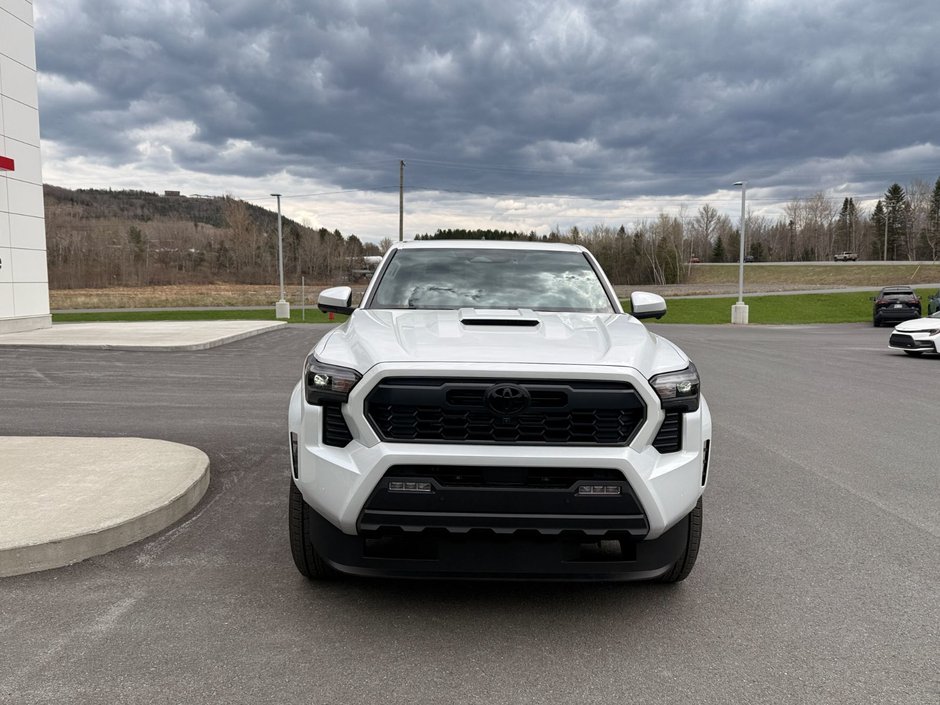 2026 Toyota Tacoma DOUBLE CAB AT-4