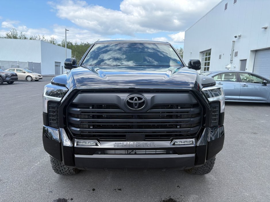 Toyota TUNDRA CREWMAX LIMITED Limited 2025-1
