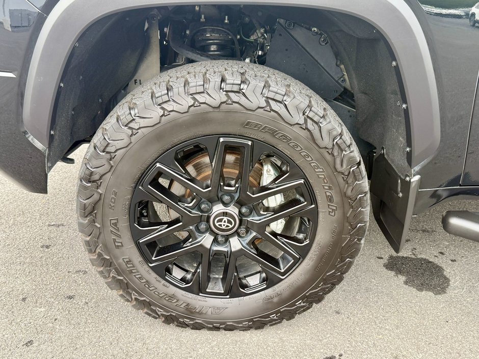 2025 Toyota TUNDRA CREWMAX LIMITED Limited-8