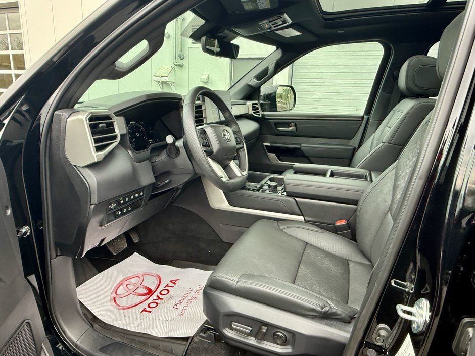 2025 Toyota TUNDRA CREWMAX LIMITED Limited-9