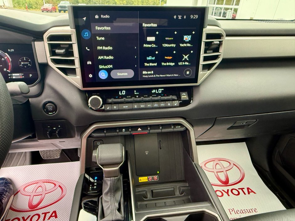 2025 Toyota TUNDRA CREWMAX LIMITED Limited-12