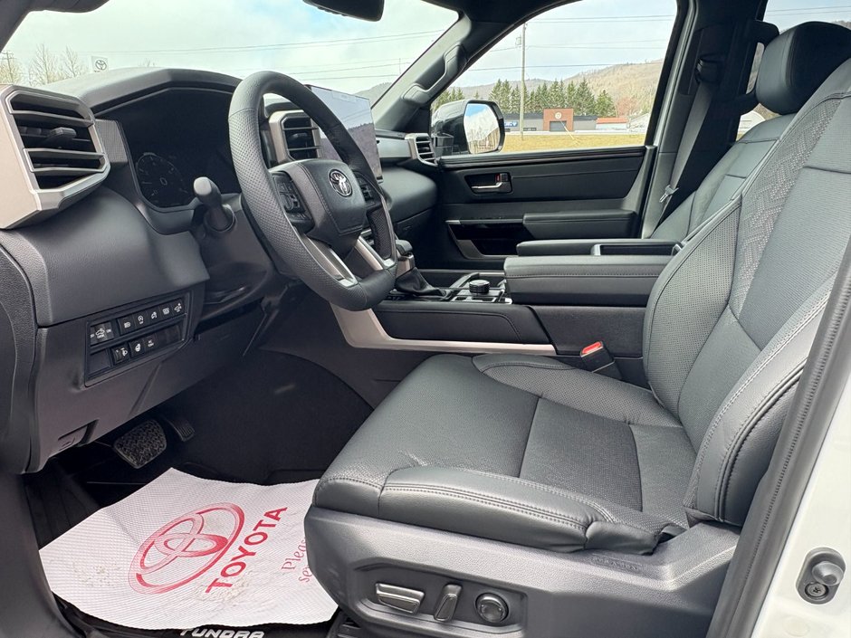 2025 Toyota TUNDRA CREWMAX LIMITED Limited-10