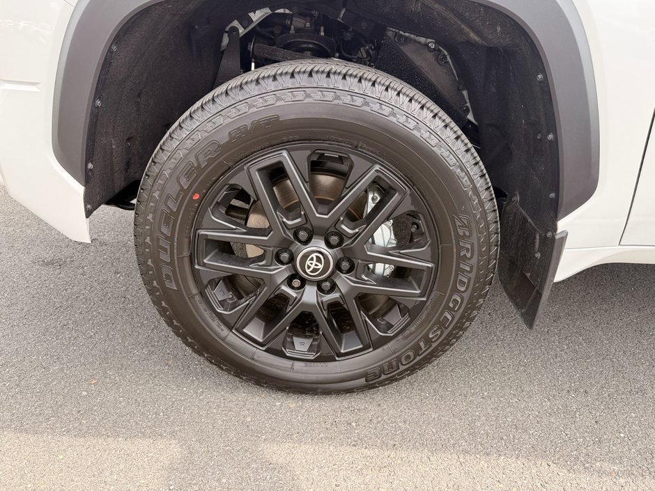 2026 Toyota TUNDRA CREWMAX LIMITED Limited-5