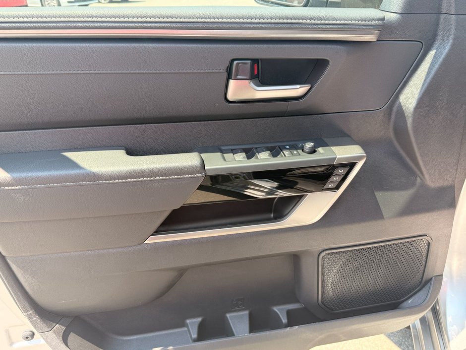 2026 Toyota TUNDRA CREWMAX LIMITED Limited-7