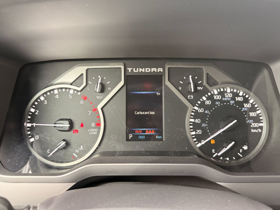 Toyota Tundra CREWMAX SR 2026-11