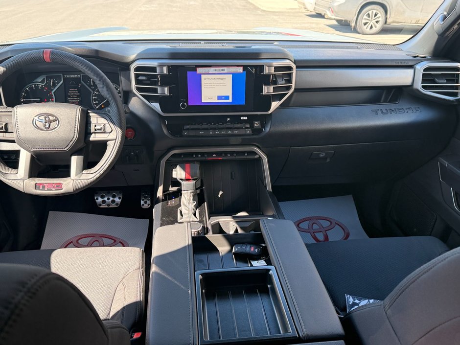 Toyota Tundra CREWMAX SR 2026-8