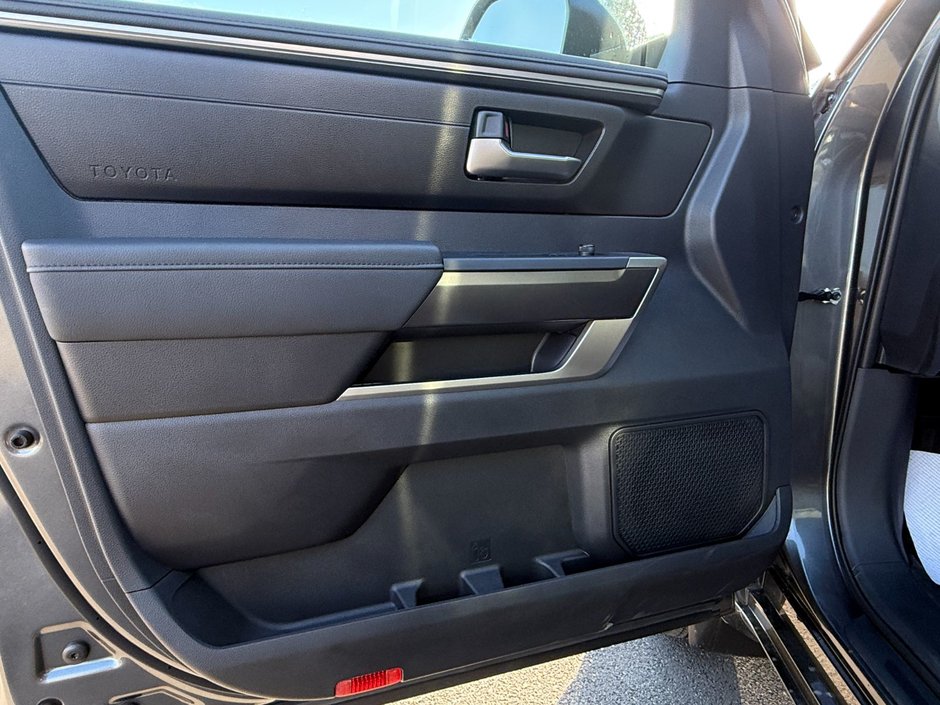 2026 Toyota TUNDRA CREWMAX SR5 L SR5-7