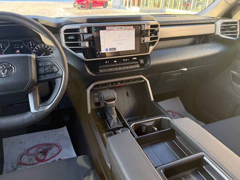 2026 Toyota TUNDRA CREWMAX SR5 L SR5-11