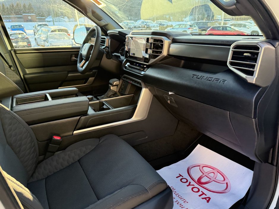 2026 Toyota TUNDRA CREWMAX SR5 L SR5-12