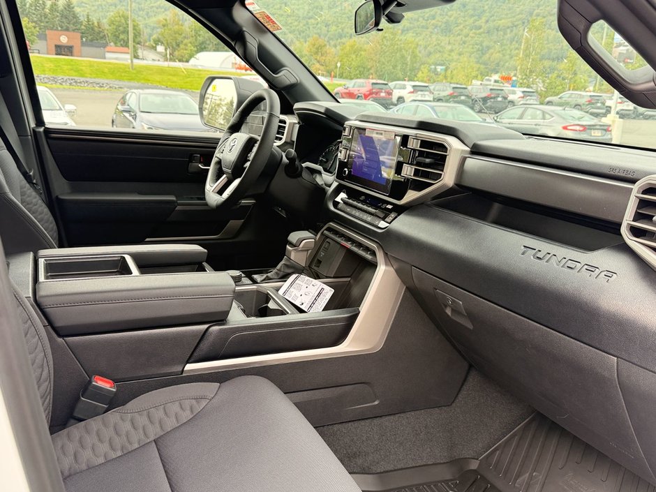 2026 Toyota TUNDRA CREWMAX SR5 L SR5-12