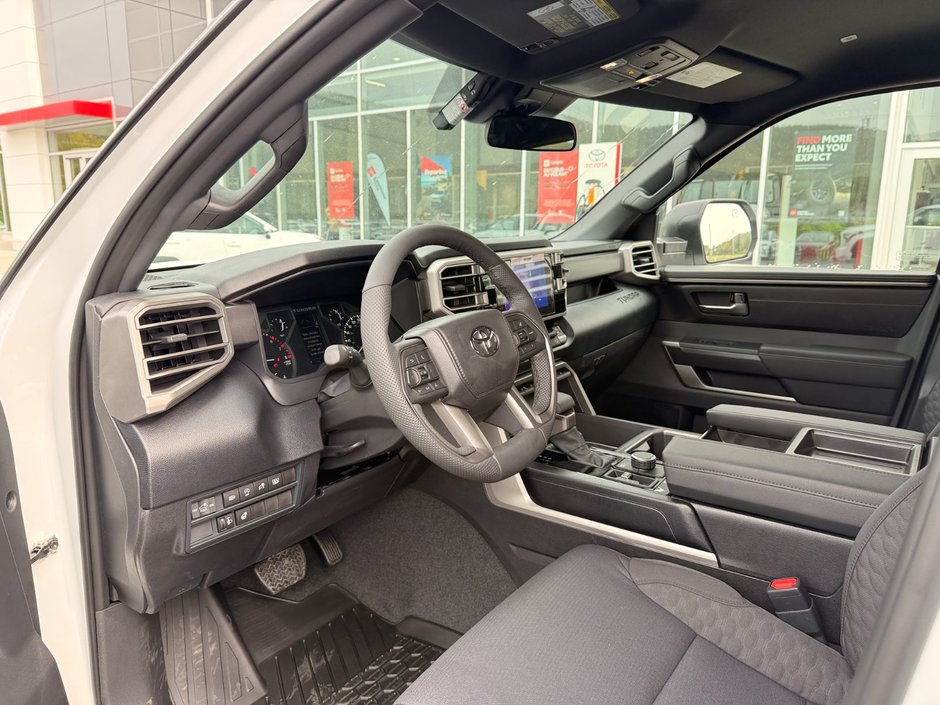 2026 Toyota TUNDRA CREWMAX SR5 L SR5-6