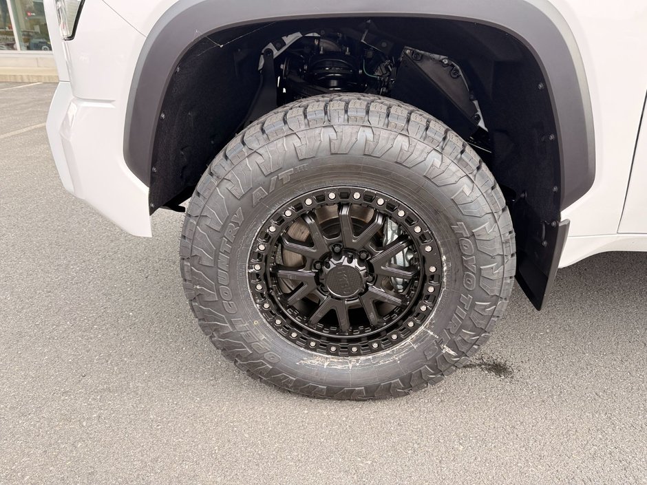 2026 Toyota TUNDRA CREWMAX SR5 L SR5-5