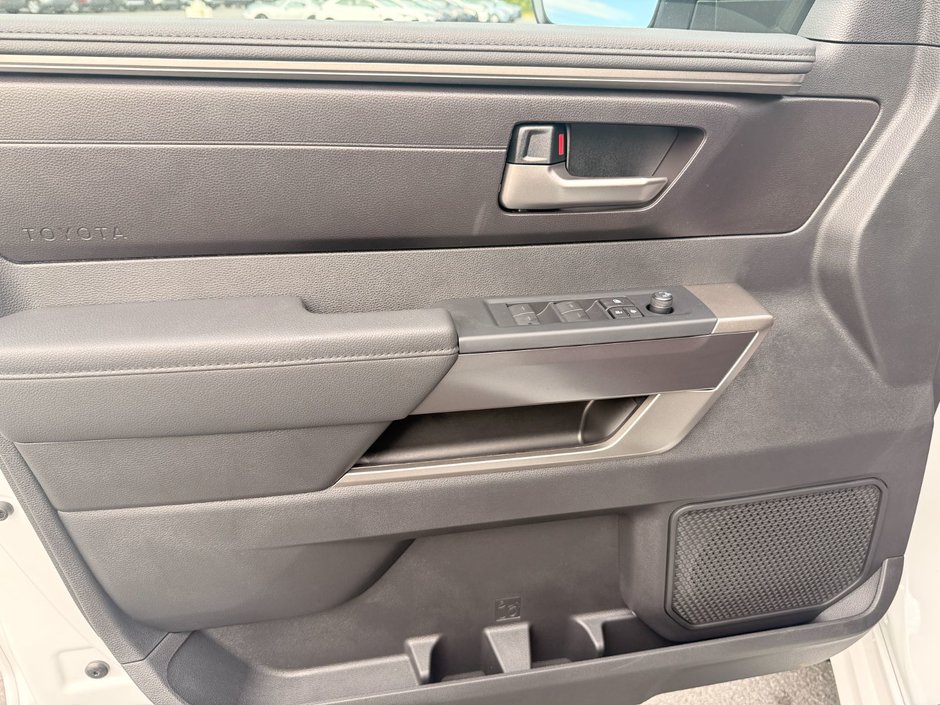 2026 Toyota TUNDRA DOUBLE CAB SR SR-7