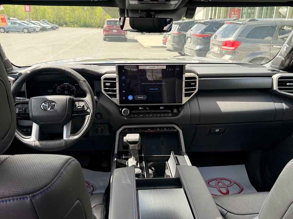 2026 Toyota TUNDRA HYBRIDE CREWMAX PLATINU Platinum Hybrid-8