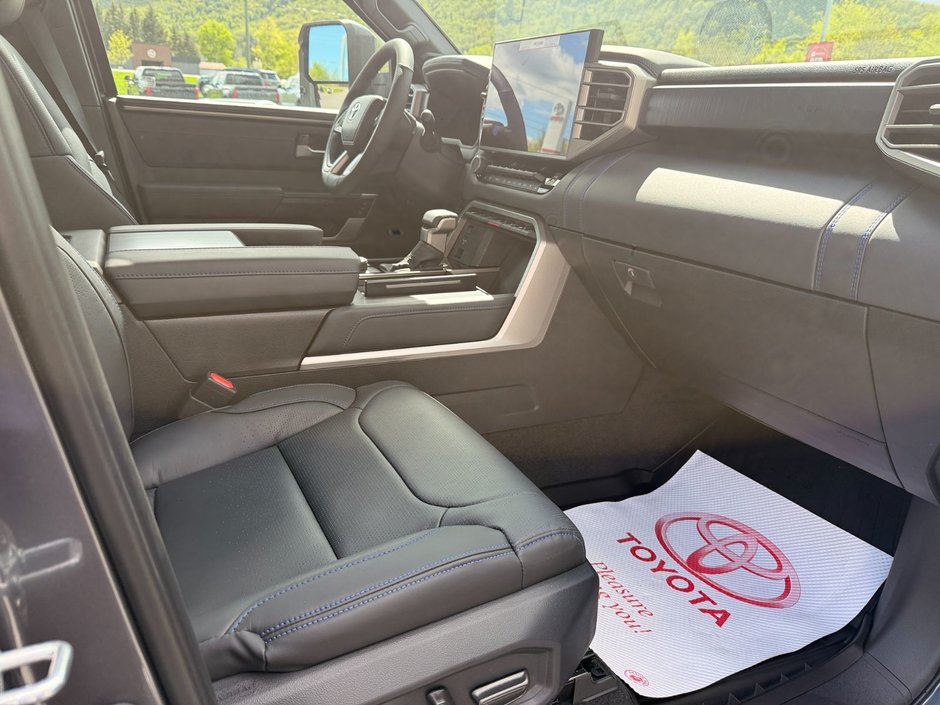 2026 Toyota TUNDRA HYBRIDE CREWMAX PLATINU Platinum Hybrid-12