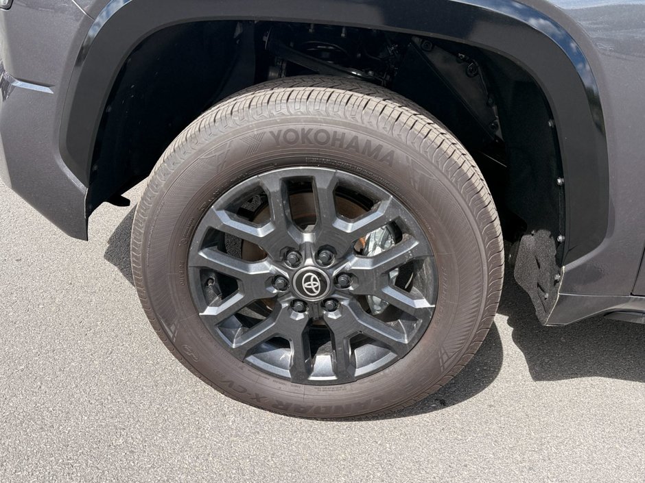 2026 Toyota TUNDRA HYBRIDE CREWMAX PLATINU Platinum Hybrid-5