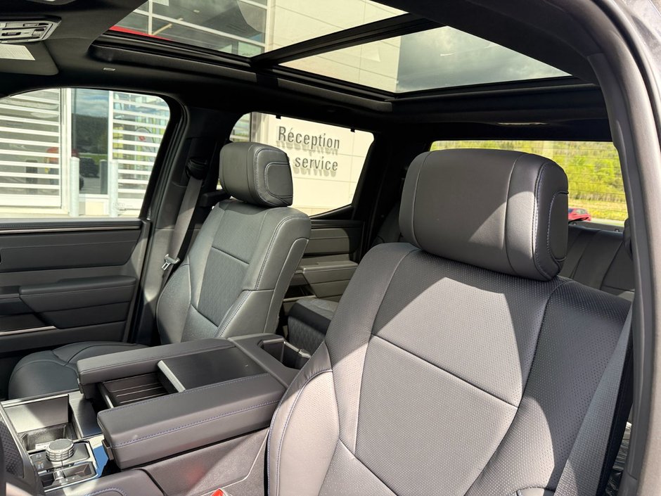 2026 Toyota TUNDRA HYBRIDE CREWMAX PLATINU Platinum Hybrid-11