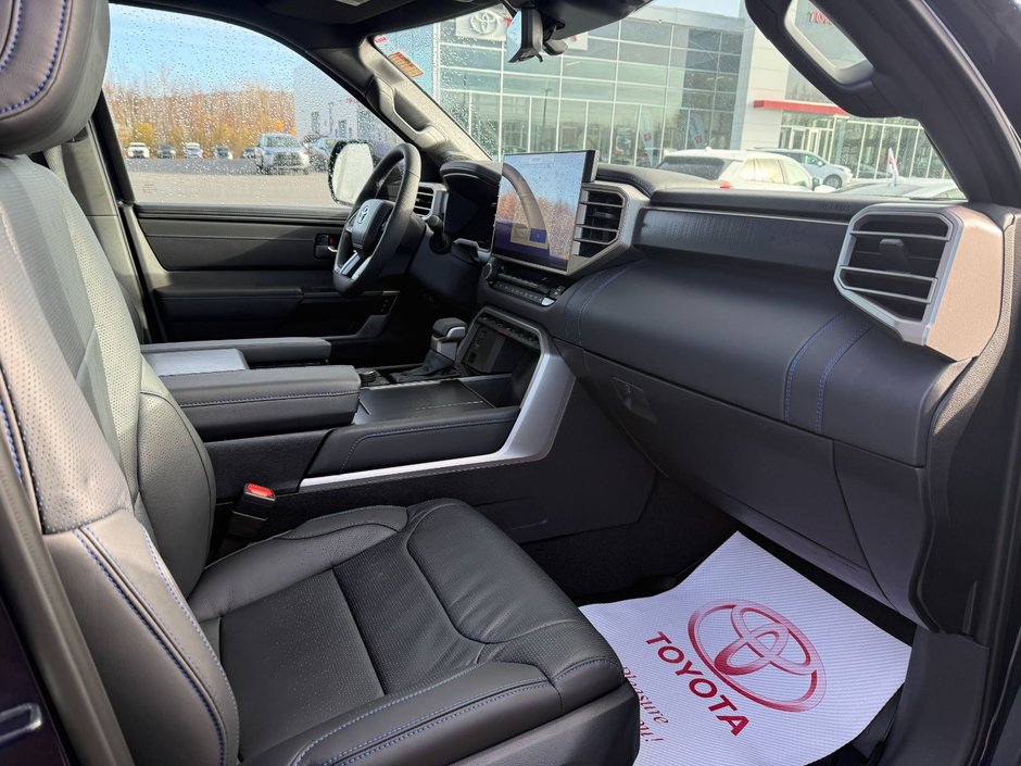 Toyota TUNDRA HYBRIDE CREWMAX PLATINU Platinum Hybrid 2026-8