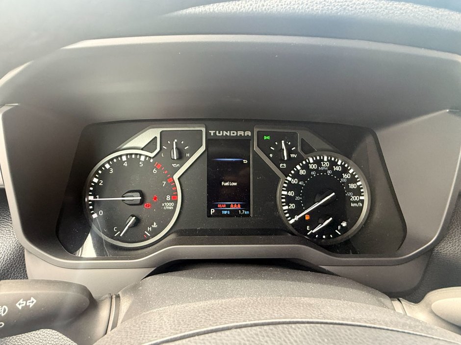 Toyota TUNDRA CREWMAX SR SR 2026-10