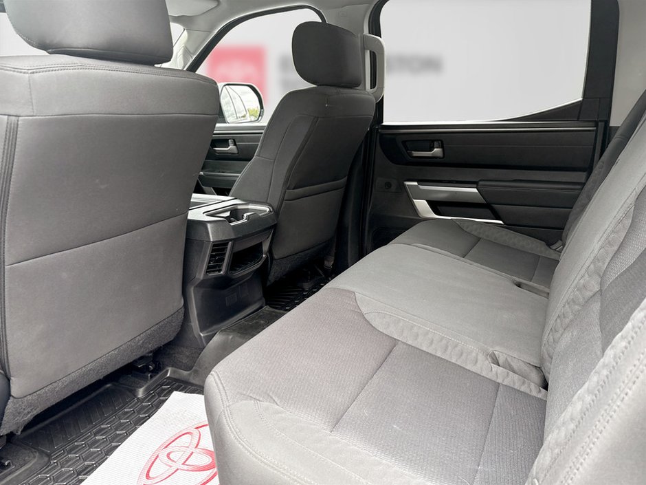 Toyota TUNDRA SR 2023-12