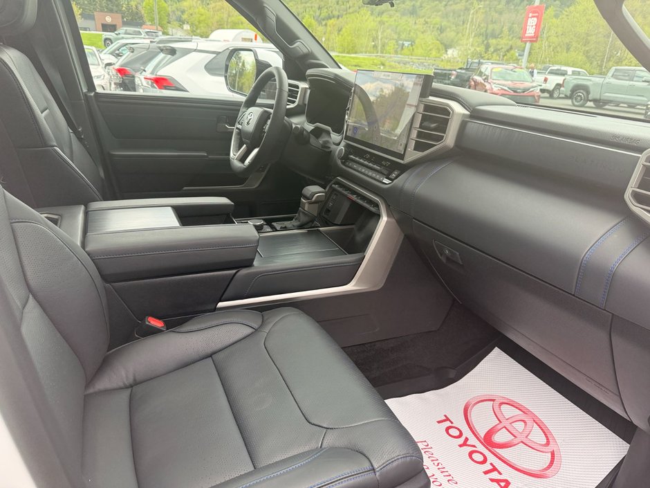 2026 Toyota Tundra CREWMAX PLATINUM-12