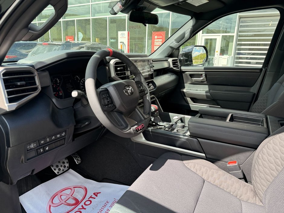 2026 Toyota Tundra CREWMAX SR-6