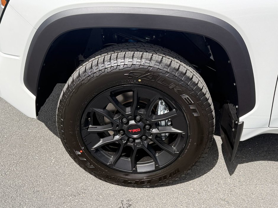 Toyota TUNDRA CREWMAX LIMITED Limited 2026-5