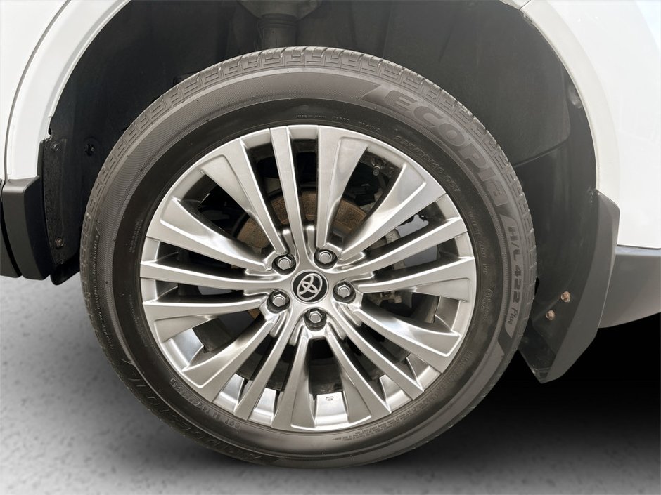 2023 Toyota VENZA HYB XLE-5