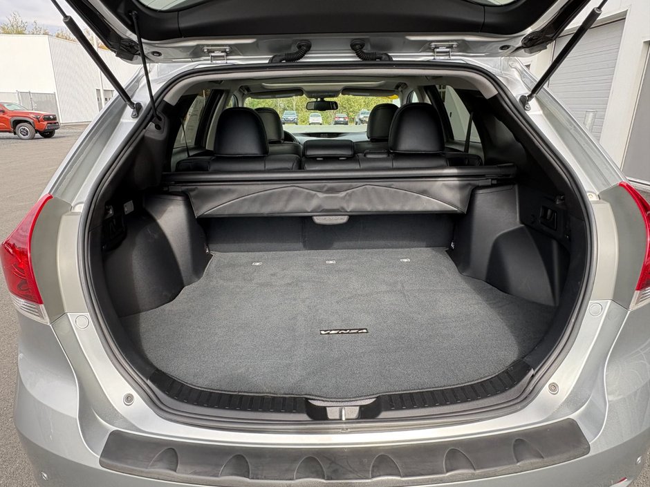 2016 Toyota VENZA LIMITED-15