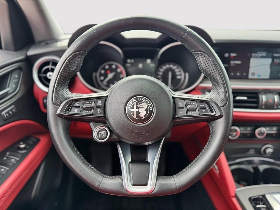 Alfa Romeo Stelvio Sport AWD 2021-12