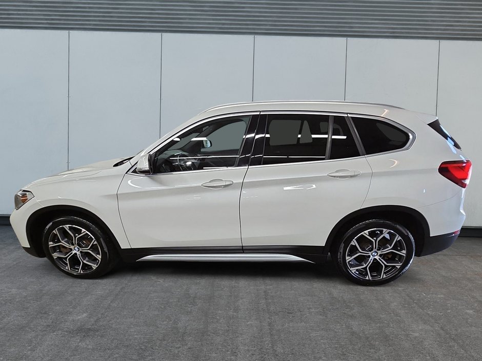 2020 BMW X1 XDRIVE28i // CUIR // TOIT PANORAMIQUE-4