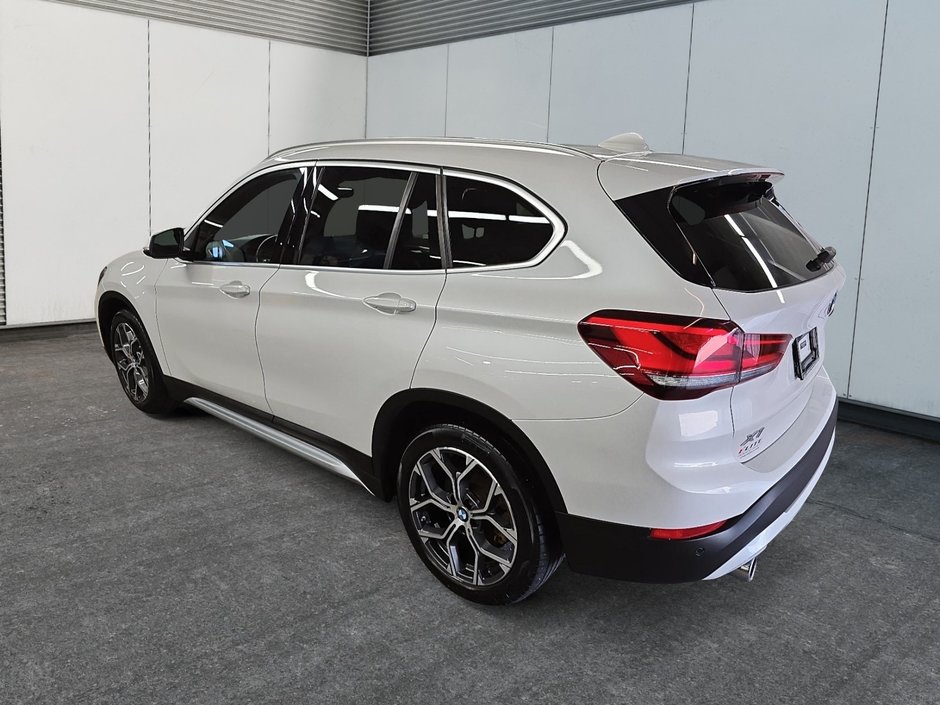 2020 BMW X1 XDRIVE28i // CUIR // TOIT PANORAMIQUE-3