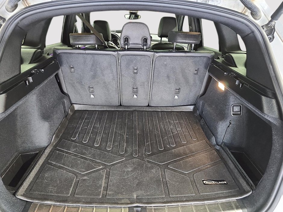 2020 BMW X1 XDRIVE28i // CUIR // TOIT PANORAMIQUE-5