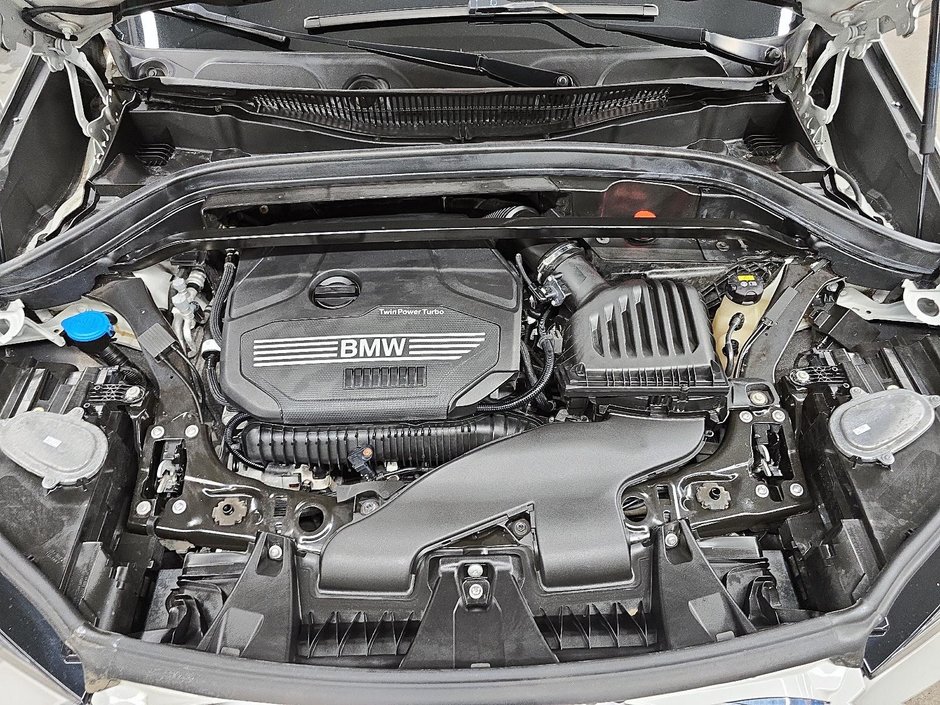 2020 BMW X1 XDRIVE28i // CUIR // TOIT PANORAMIQUE-7