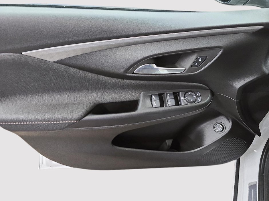 2025 Buick Envista Avenir Cuir - Toit-Ouvrant-10