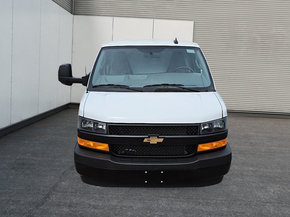 2025 Chevrolet Express Commercial Cutaway CUTAWAY // 159'' // G3500-1