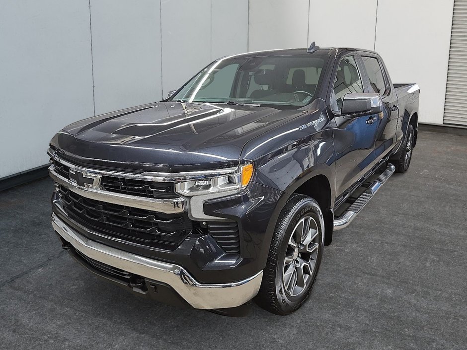 Chevrolet Silverado 1500 LT CREW CAB 4X4 // BOITE LONGUE 2023 à Sherbrooke, Québec