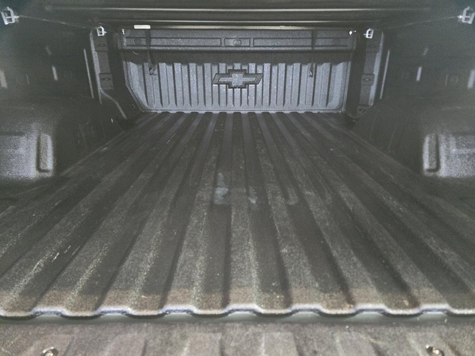 Chevrolet Silverado 1500 LT TRAIL BOSS 2024-16