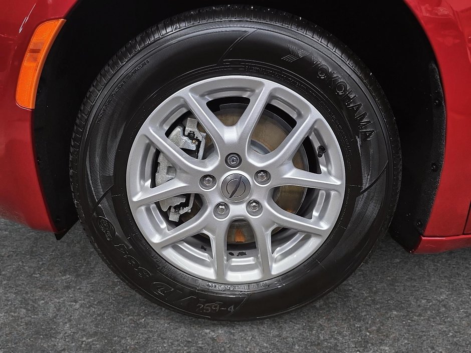 Chrysler Grand Caravan SXT STOW AND GO 2024-6