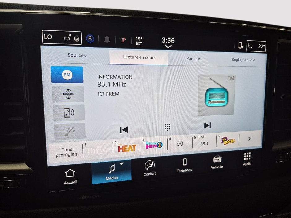 Chrysler Grand Caravan SXT 2025-15