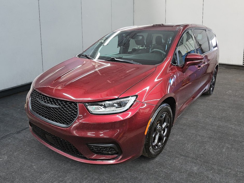 Chrysler Pacifica Hybrid TOURING L // PHEV // PACIFICA 2022 à Sherbrooke, Québec
