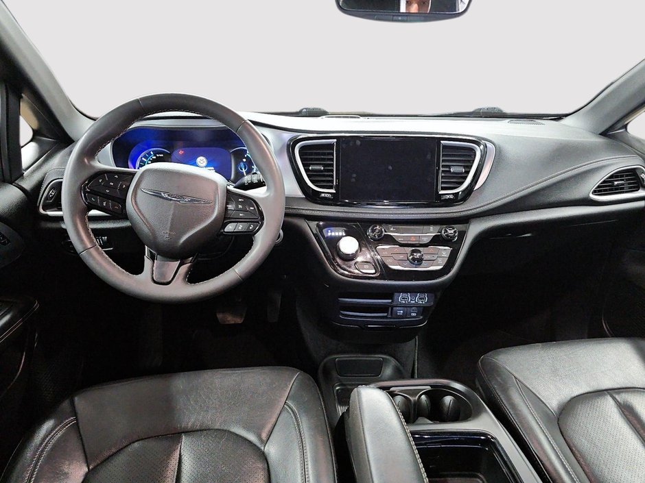 2022 Chrysler Pacifica Hybrid TOURING L // PHEV // PACIFICA-9