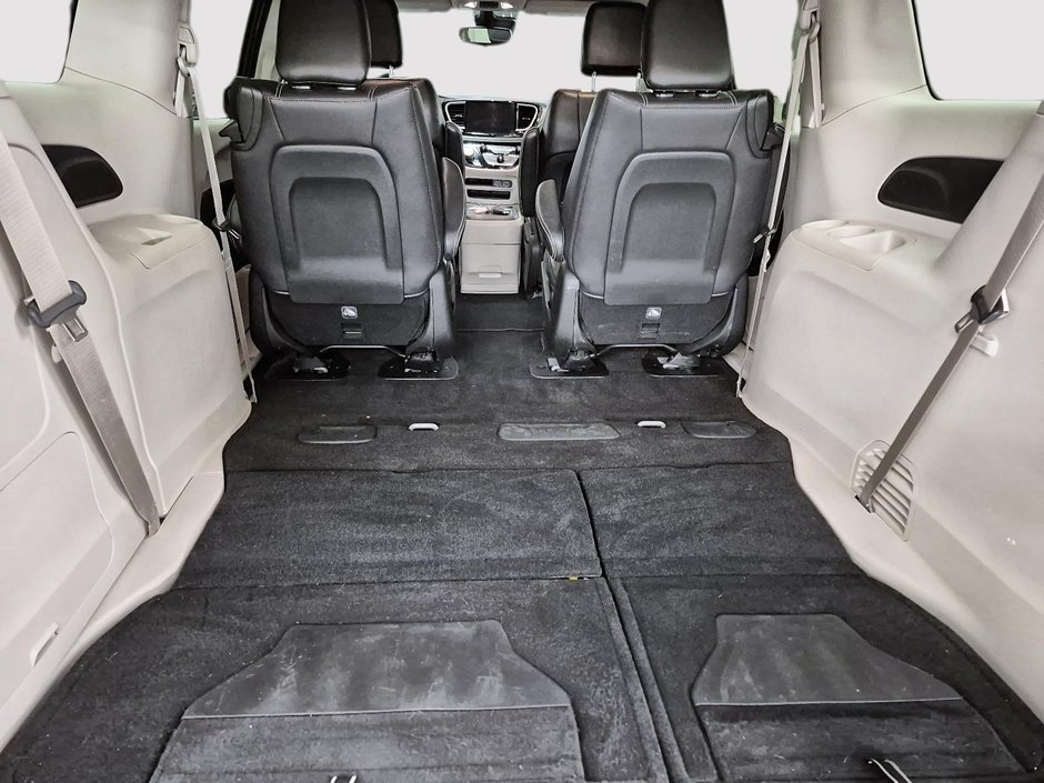 Chrysler Pacifica Hybrid TOURING-L // PLAN OR 425S ENTRETIENS 2023-5