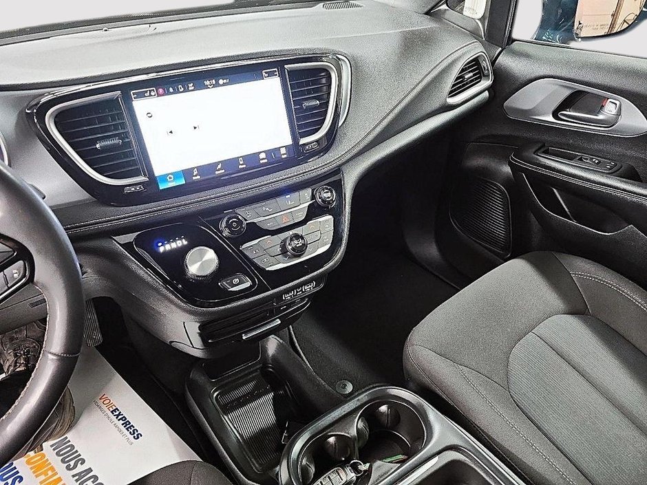 2022 Chrysler Pacifica TOURING AWD // STOW & GO-18