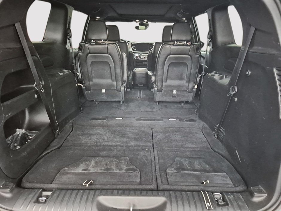 Chrysler Pacifica Touring-L Apparence S 2024-5