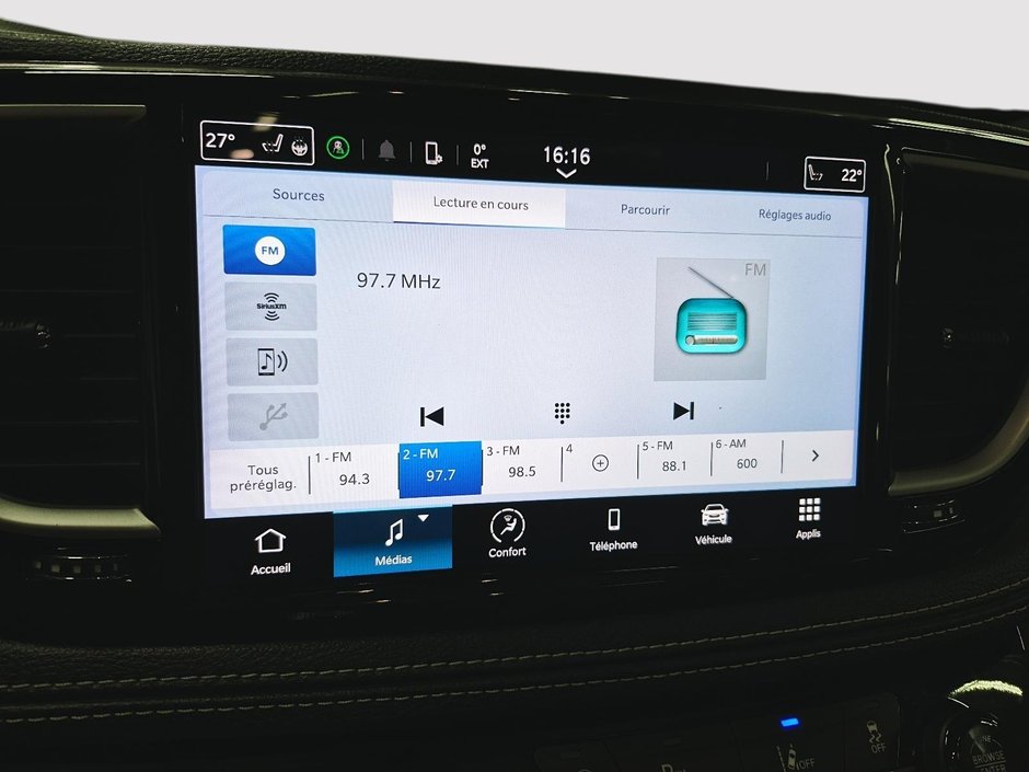 Chrysler Pacifica Touring-L Apparence S 2024-17