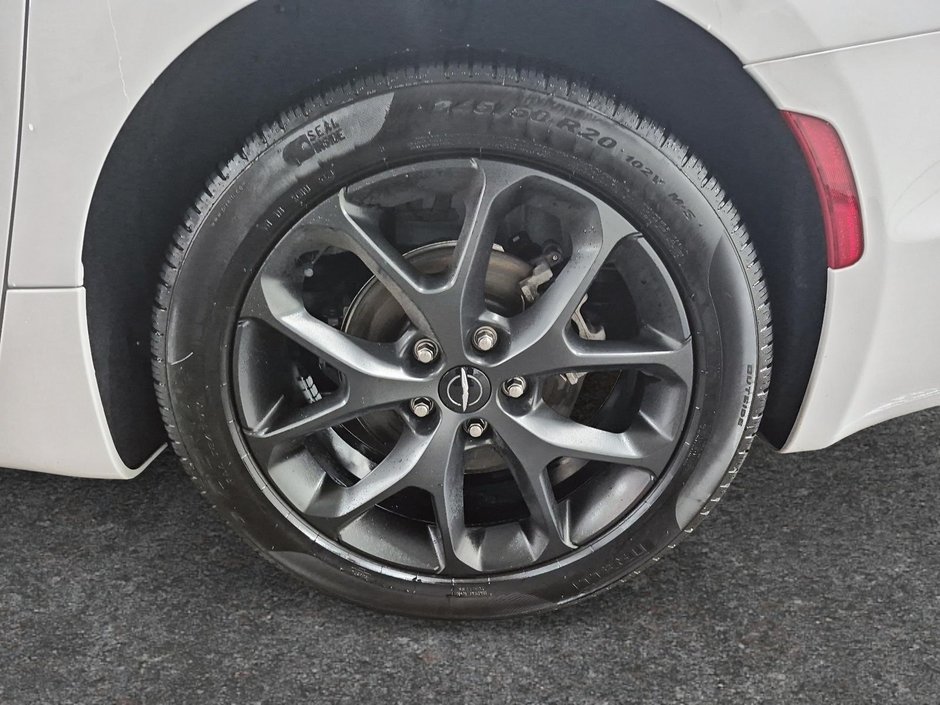 Chrysler Pacifica Touring-L Apparence S 2024-6