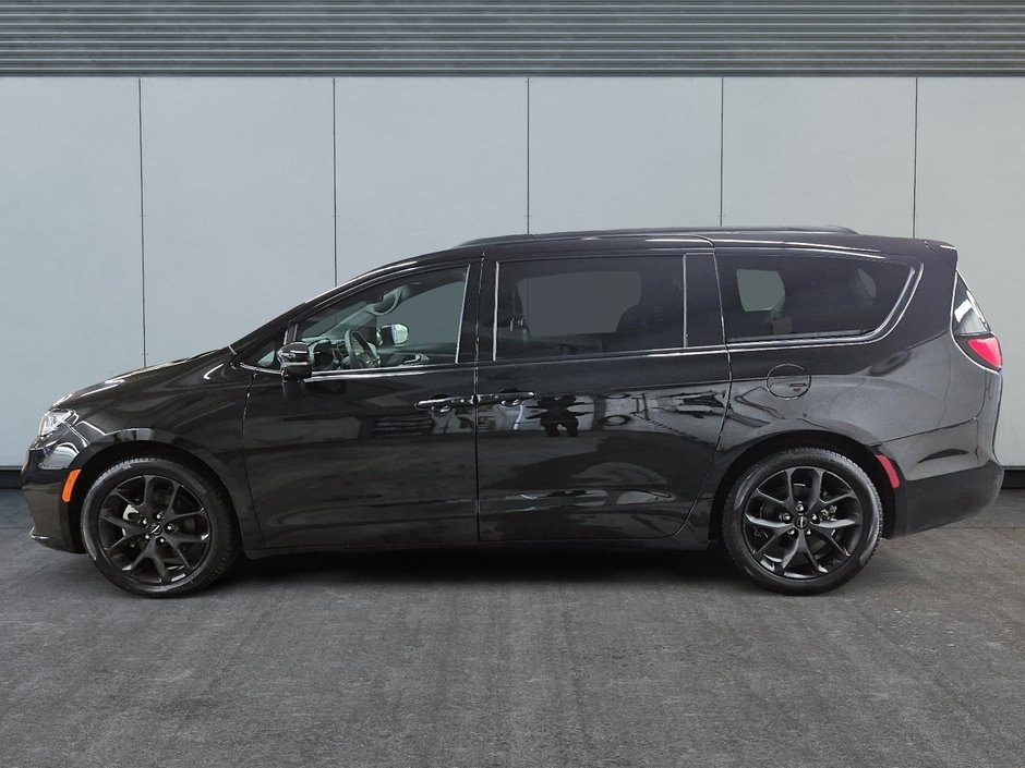 Chrysler Pacifica Touring-L Apparence S 2024-4